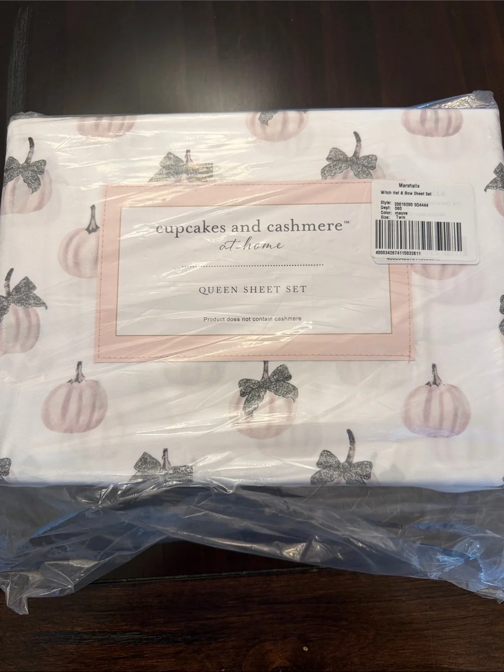cupcakes & cashmere Pink Pumpkin Queen Sheet Set
